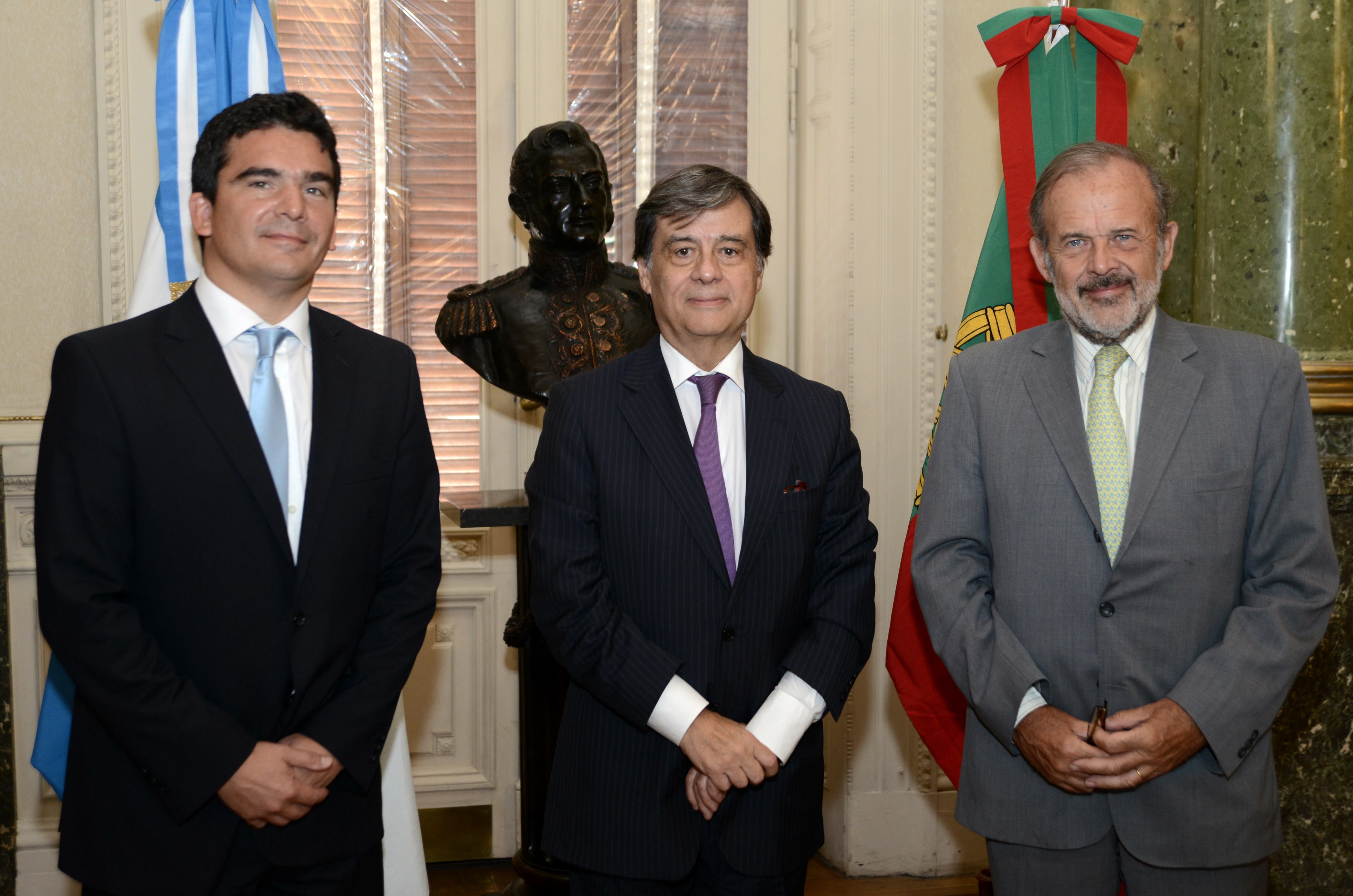 Visita del Embajador de Portugal en nuestro país a la HCDN