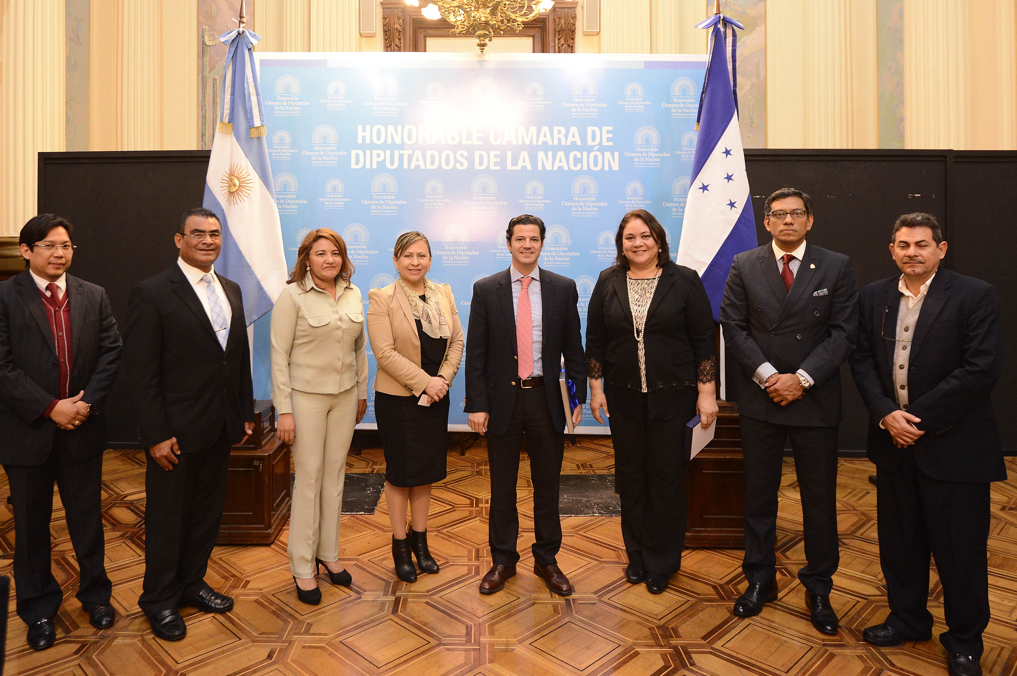 Visita de una delegación de diputados de Honduras