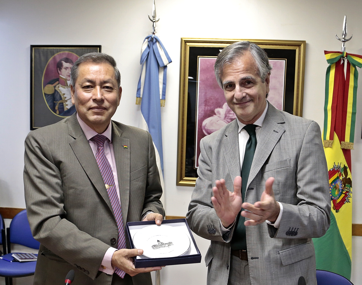 El Embajador de Bolivia visitó la Comisión del MERCOSUR