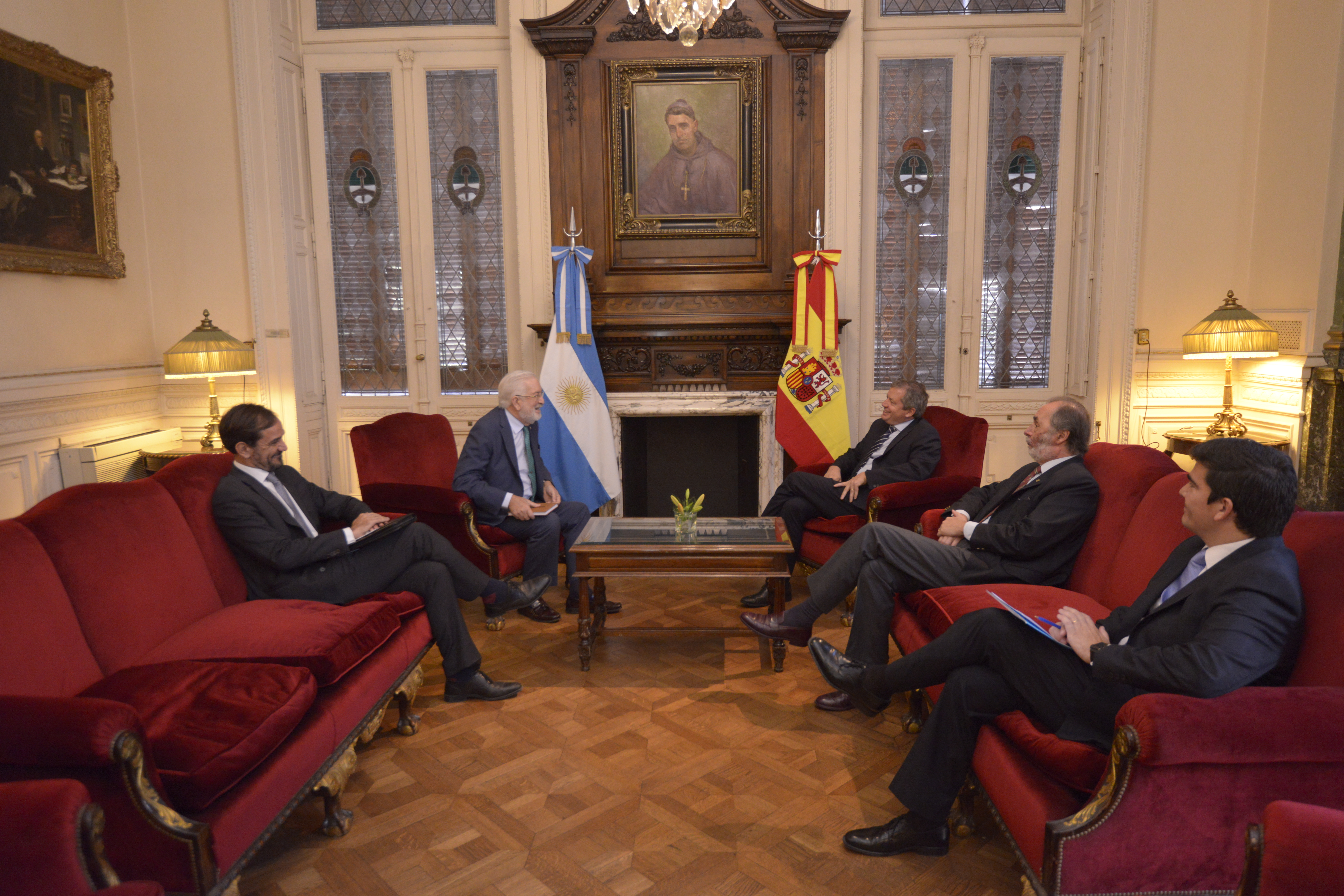 El Presidente de la H. Cámara de Diputados de la Nación, Dr. Emilio Monzó, recibió al Embajador del Reino de España en Argentina