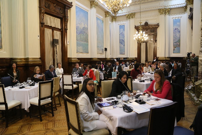 Encuentro internacional de mujeres parlamentarias