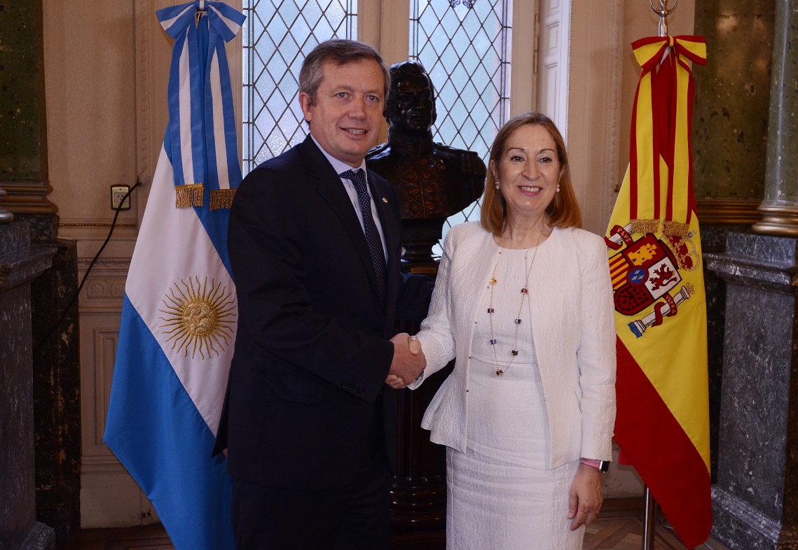 Visita de la Presidente del Congreso de los Diputados de España