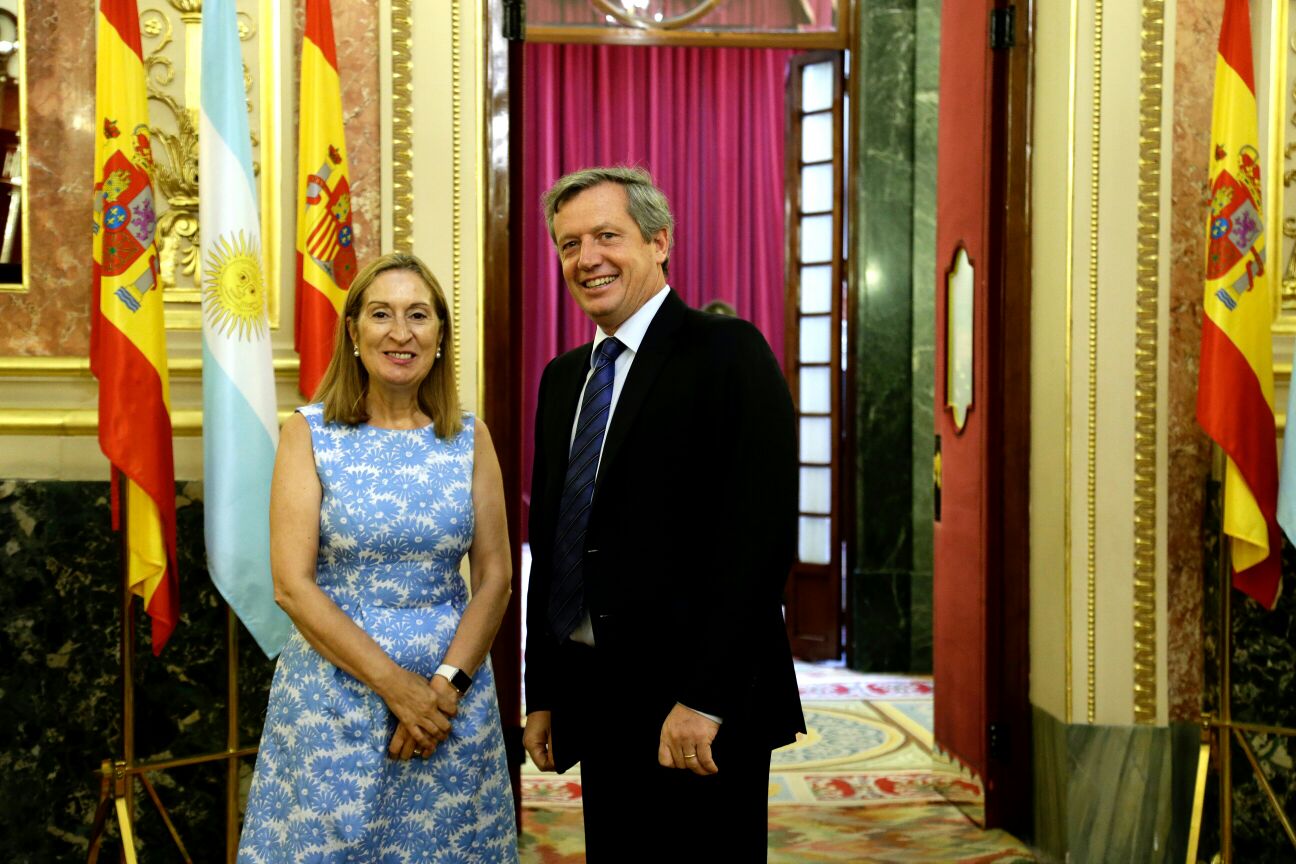 Delegación de Diputados Nacionales visita Madrid y Bruselas