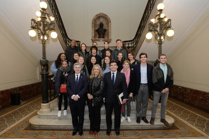 Estudiantes de la Universidad de Harvard visitaron la H. Cámara de Diputados