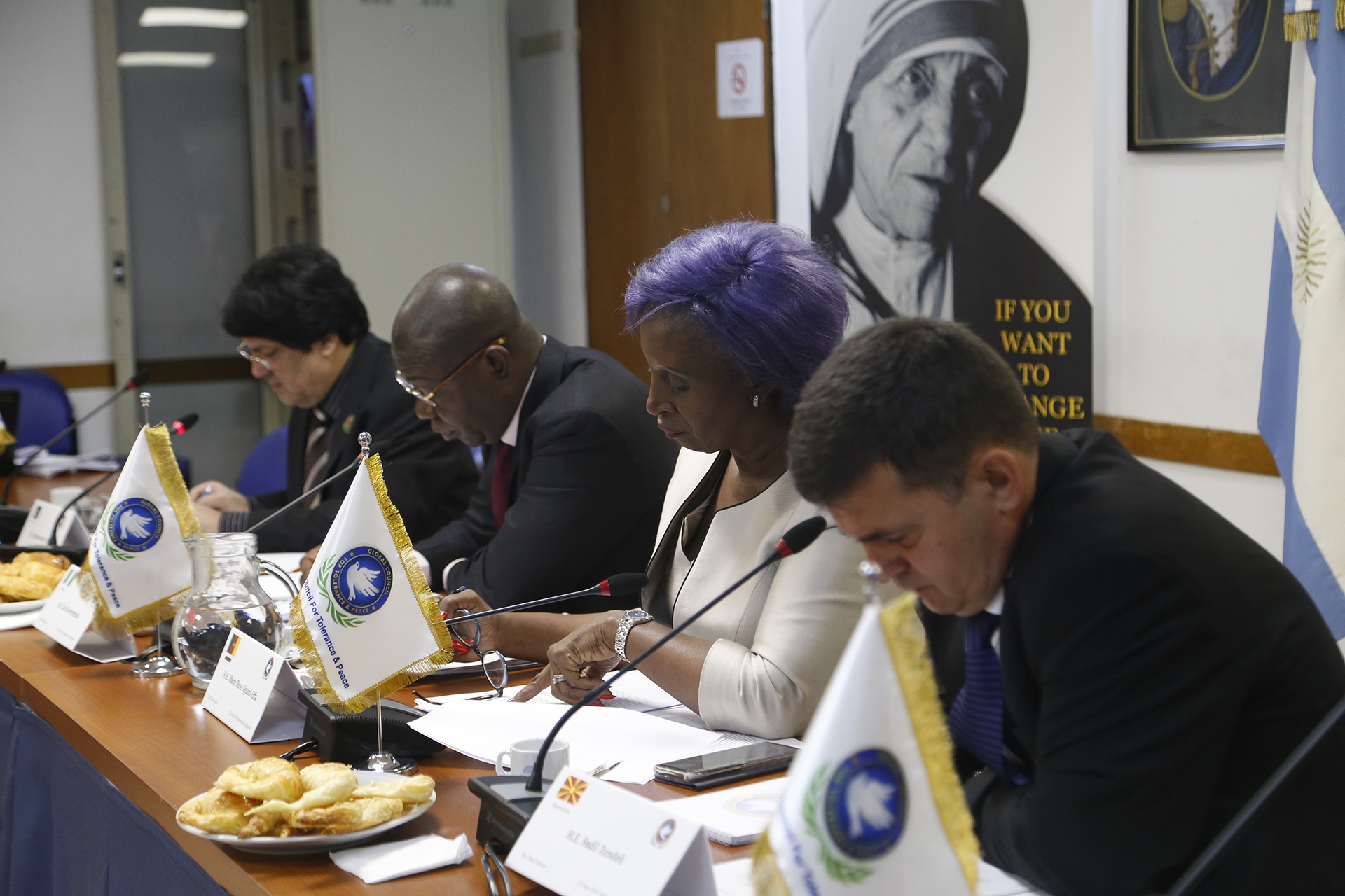 Parlamentarios del mundo trabajaron en la HCDN por la tolerancia y la paz