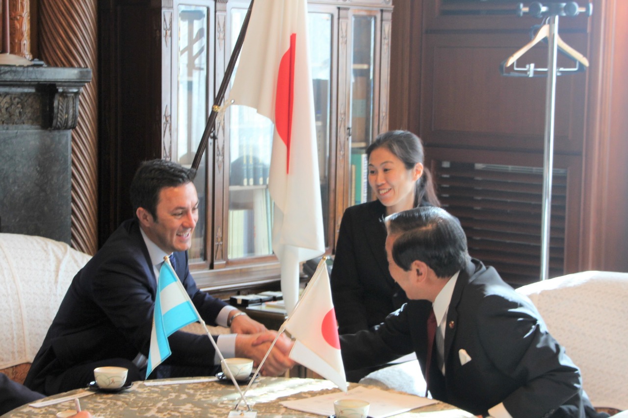 Cumbre en Tokio: Japón y Argentina refuerzan sus relaciones parlamentarias