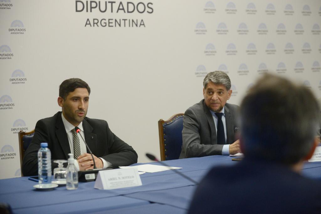 Diputados recibió a diplomáticos extranjeros en el marco del Curso de Posgrado en Asuntos Argentinos de la UBA