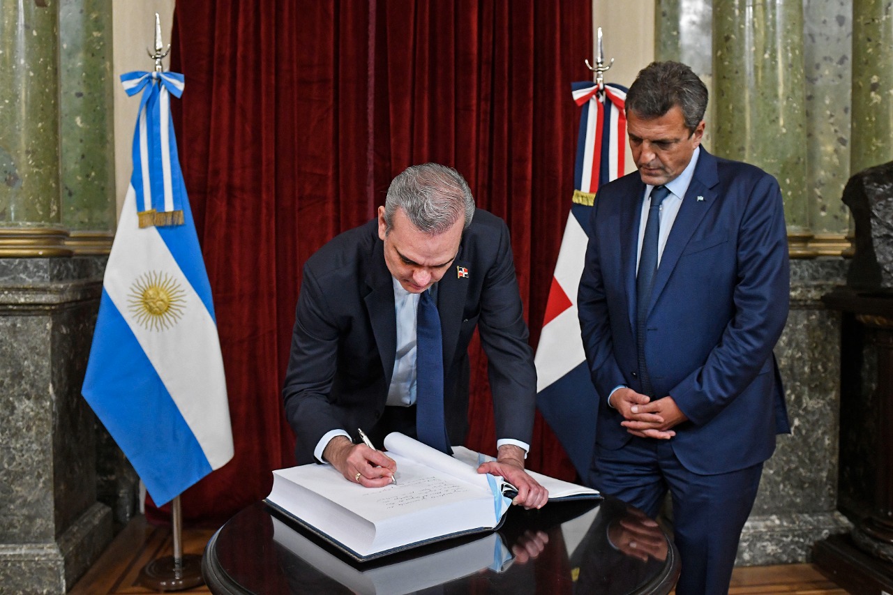 Con eje en la integración regional, Sergio Massa recibió al Presidente de República Dominicana, Luis Abinader
