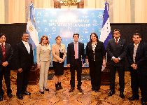 Visita de una delegación de diputados de Honduras