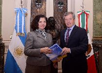 Visita de la Embajadora de México en nuestro país
