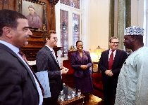 Visita de los Embajadores de los países africanos en nuestro país a la HCDN