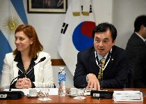 Reunión bilateral con la delegación parlamentaria de Corea del Sur
