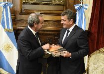 Sergio Massa recibió al Secretario General Iberoamericano